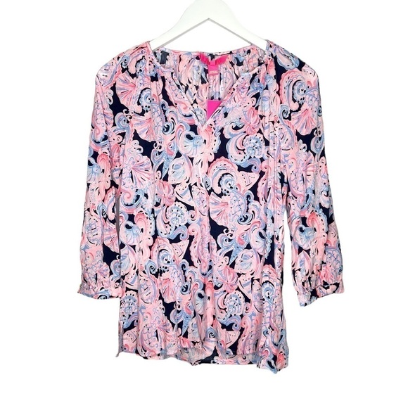 Lilly Pulitzer Willa Top Its for Shore High Tide Navy Size XS NEW - Picture 2 of 14